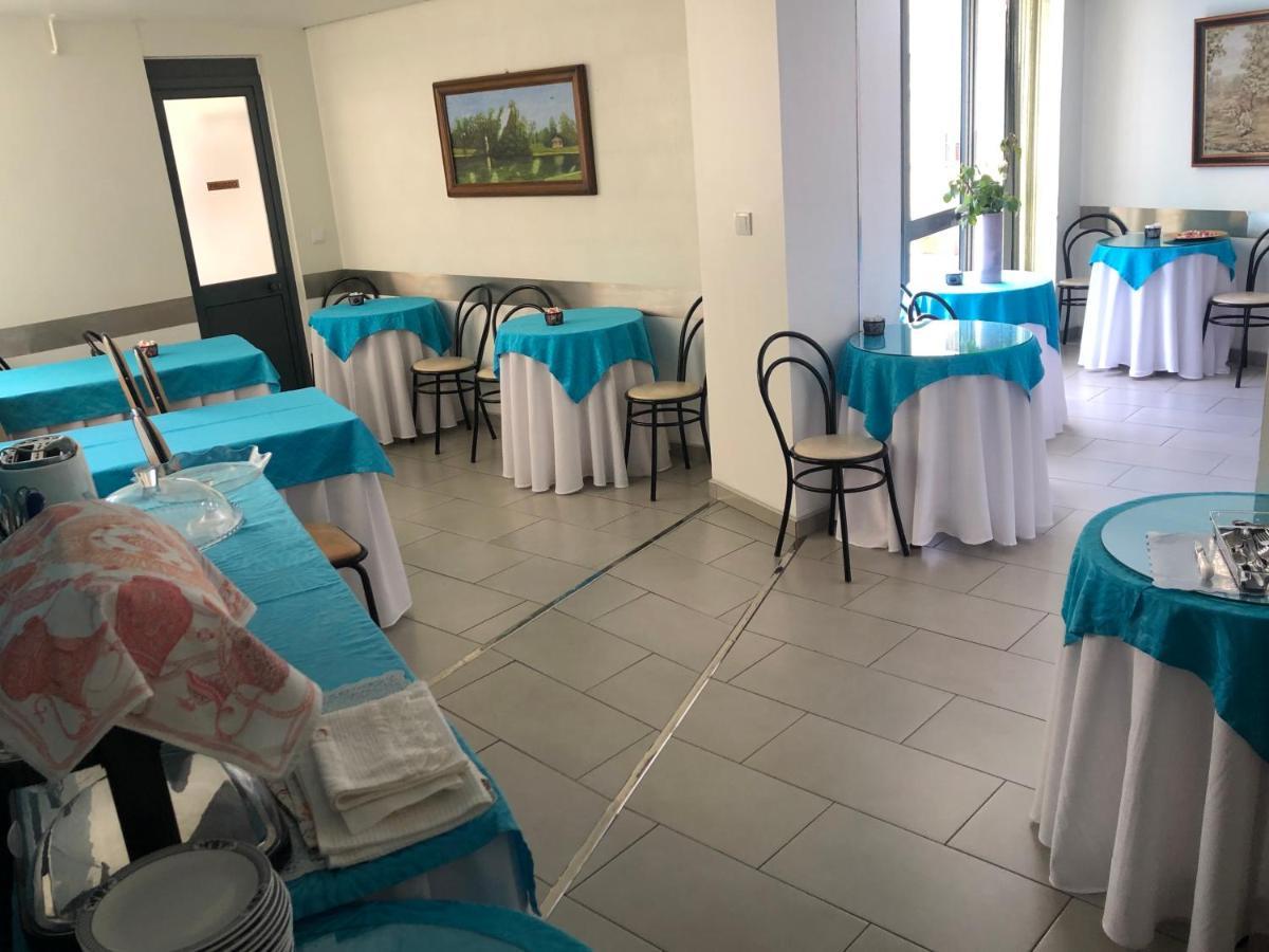 Hotel Termas Chaves Buitenkant foto