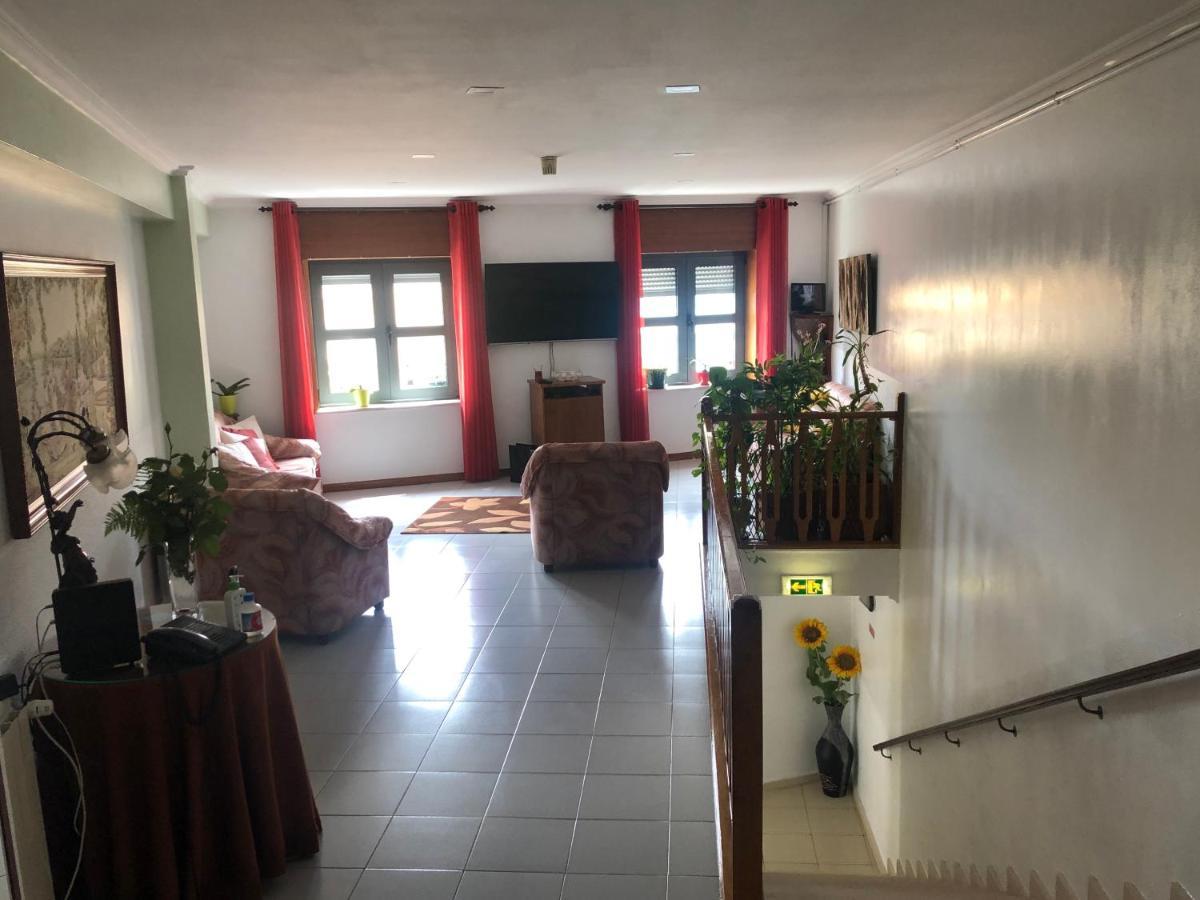 Hotel Termas Chaves Buitenkant foto